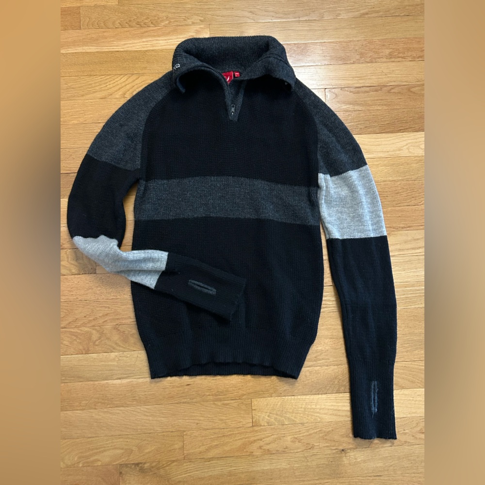 Black and Gray Zip Up Sweater with Modern Color-Block Design